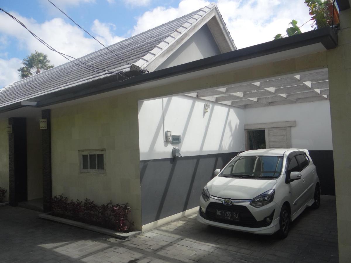 Villa Nuri Merah 1 Kerobokan  Exterior photo