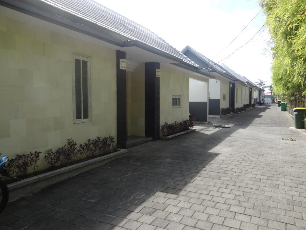 Villa Nuri Merah 1 Kerobokan  Exterior photo